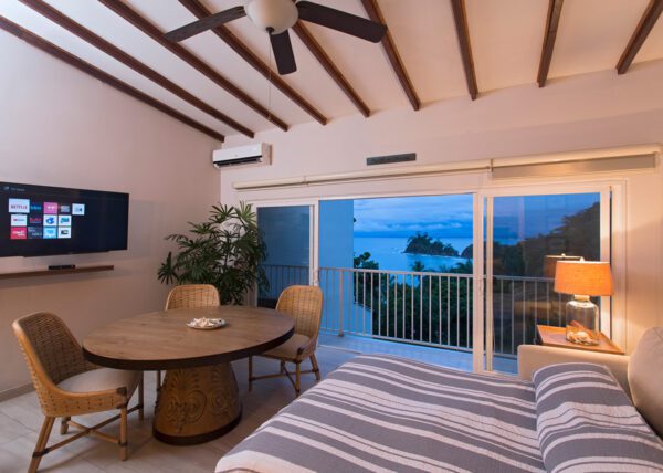 Ocean view apartment at Leonamar - Punta Leona