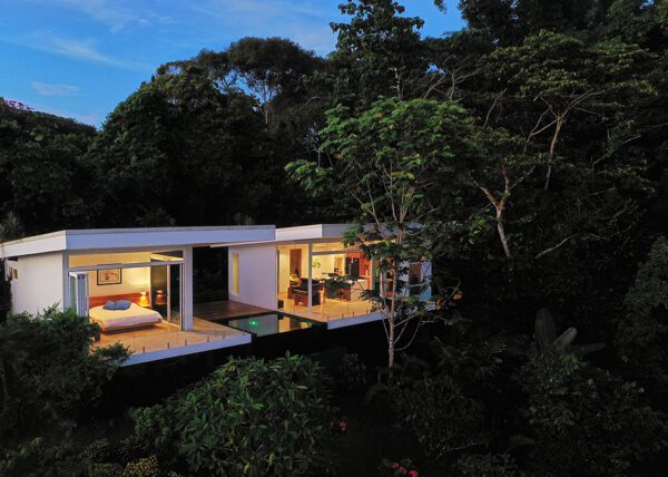 A secluded guest house, surrounded by jungle. This design has set a modern spin on treehouses. - Casa de Luz | Costa Verde Estates